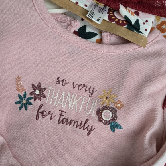 Chick Pea Thanksgiving Onesie Set 6-9 mos - Picture 4 of 6